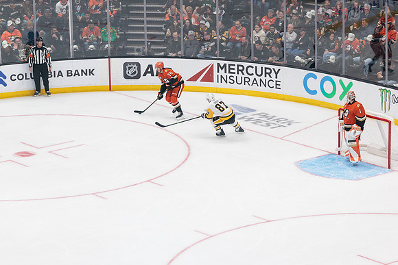 101425_ANAHEIM_DUCKS_575