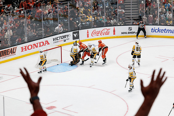 101425_ANAHEIM_DUCKS_637