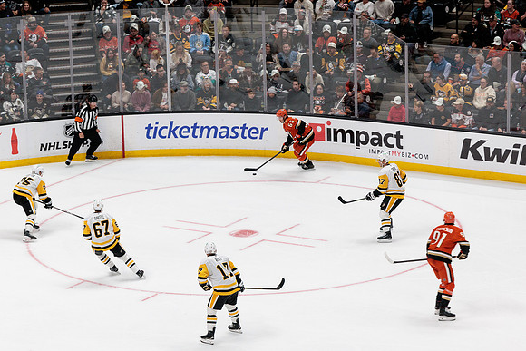 101425_ANAHEIM_DUCKS_704