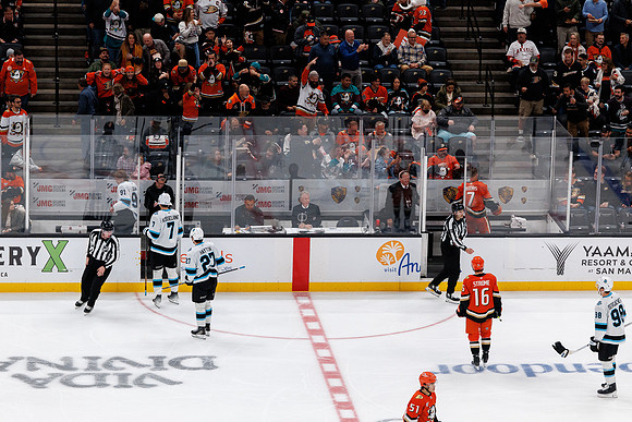 101624_ANAHEIM_DUCKS_0740