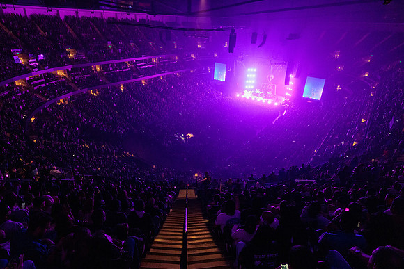 060124_HONDA_CENTER_0720
