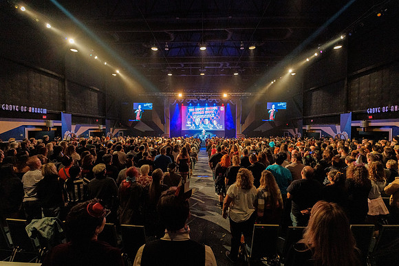 110225_OC_VIBE_0040