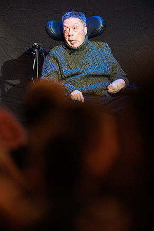 110225_OC_VIBE_0104