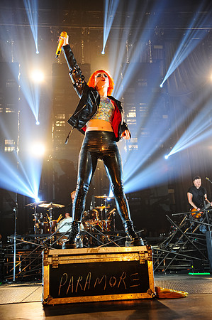 101913_HONDA_CENTER_0278