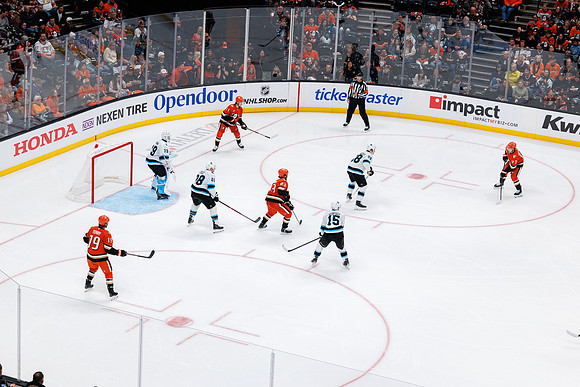 101624_ANAHEIM_DUCKS_0704