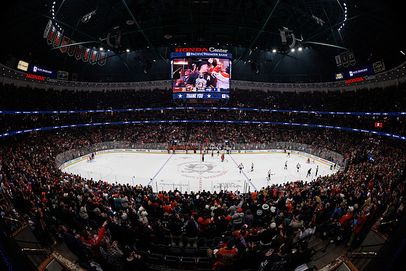 031125_ANAHEIM_DUCKS_0279