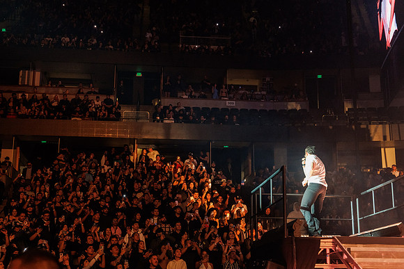 031126_HONDA_CENTER_0104