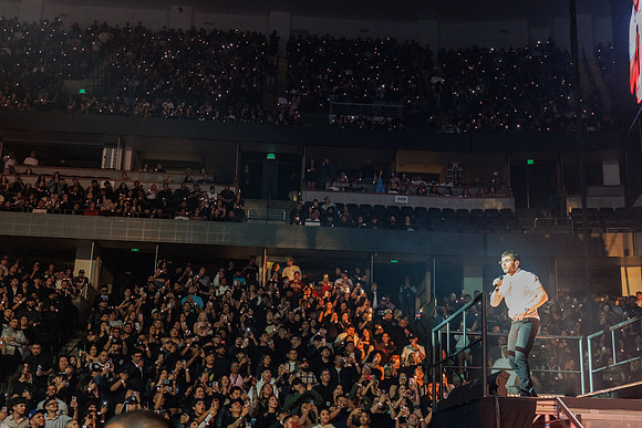 031126_HONDA_CENTER_0105