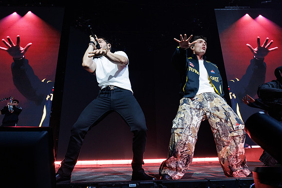 031126_HONDA_CENTER_0140