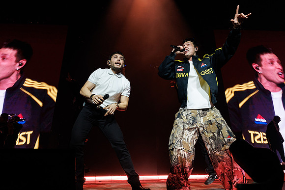 031126_HONDA_CENTER_0144