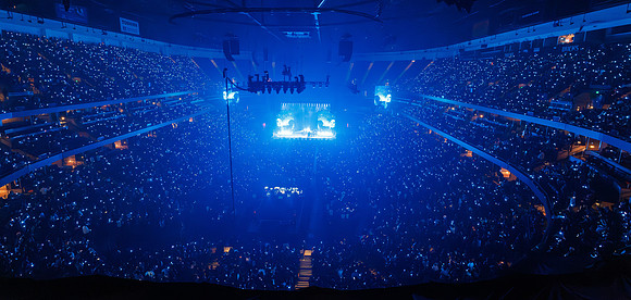 031126_HONDA_CENTER_0158