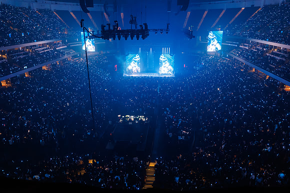 031126_HONDA_CENTER_0163