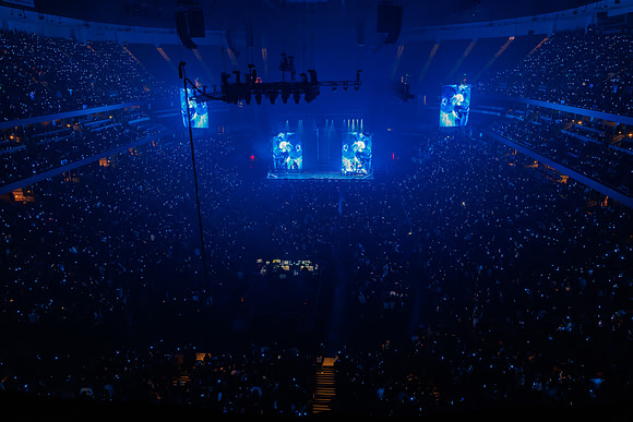 031126_HONDA_CENTER_0170