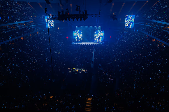 031126_HONDA_CENTER_0173