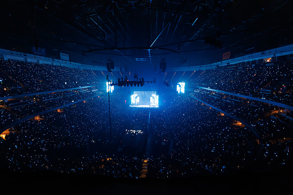 031126_HONDA_CENTER_0174