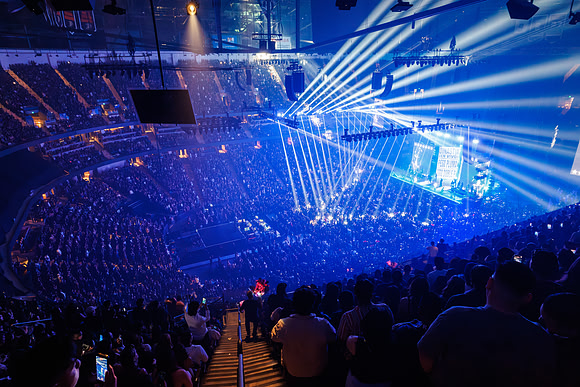 031126_HONDA_CENTER_0178