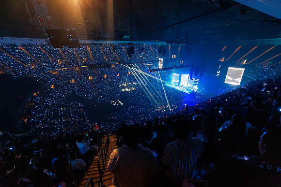 031126_HONDA_CENTER_0183