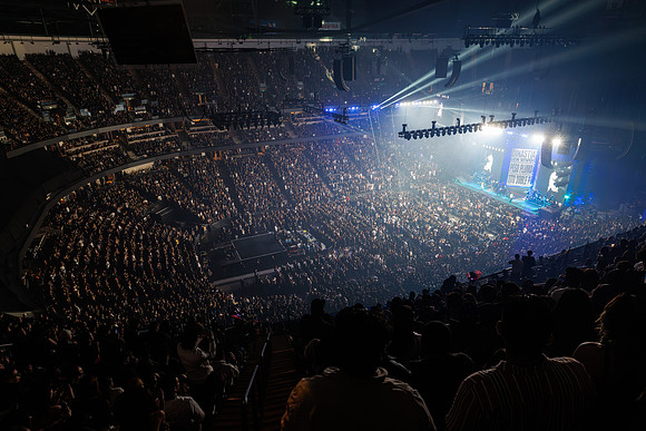 031126_HONDA_CENTER_0192