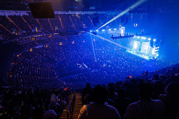 031126_HONDA_CENTER_0198