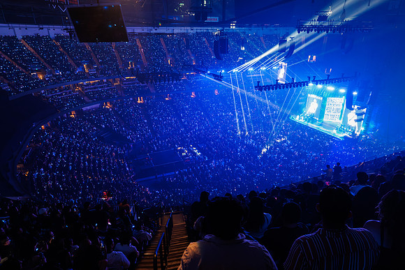 031126_HONDA_CENTER_0203