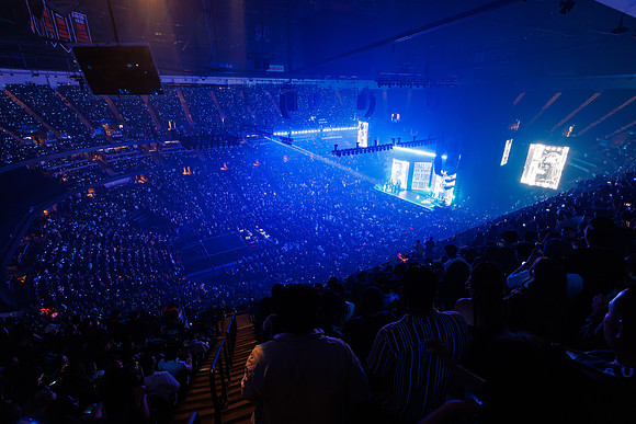 031126_HONDA_CENTER_0204