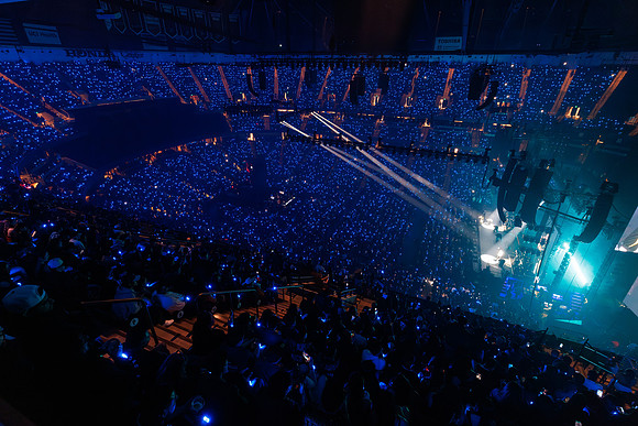 031126_HONDA_CENTER_0212