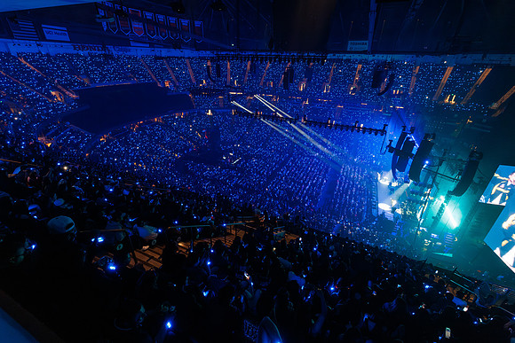 031126_HONDA_CENTER_0213