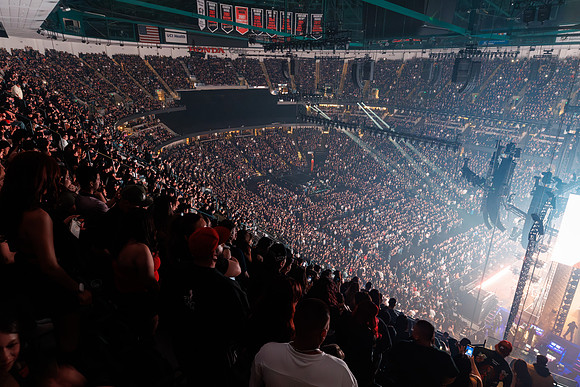 031126_HONDA_CENTER_0218