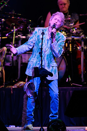 040325_GROVE_OF_ANAHEIM_062