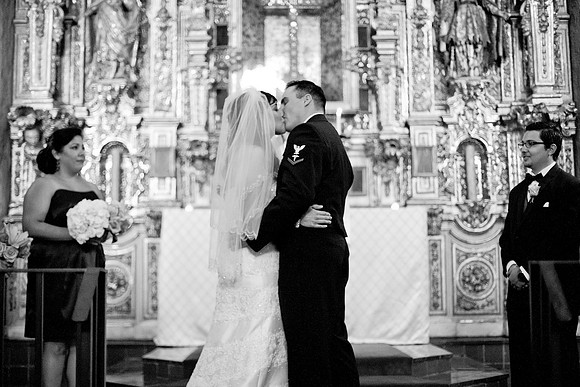102211_FLOREZ_BW_0172