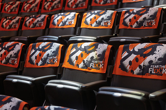 051026_ANAHEIM_DUCKS_001