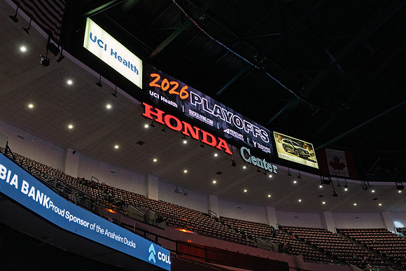 051026_ANAHEIM_DUCKS_017