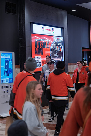 051026_ANAHEIM_DUCKS_137