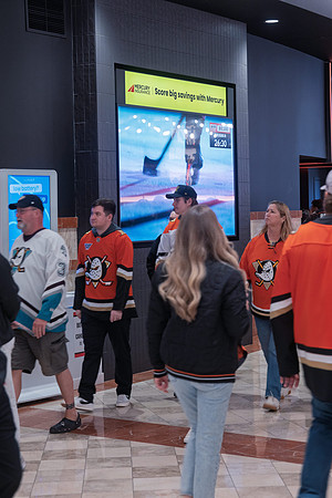 051026_ANAHEIM_DUCKS_207