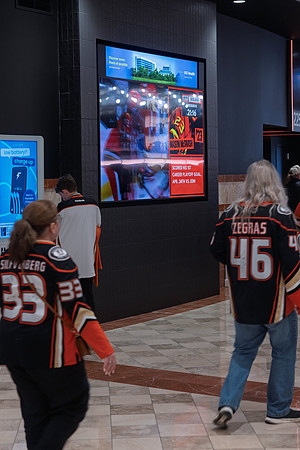 051026_ANAHEIM_DUCKS_268
