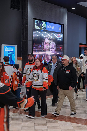 051026_ANAHEIM_DUCKS_279