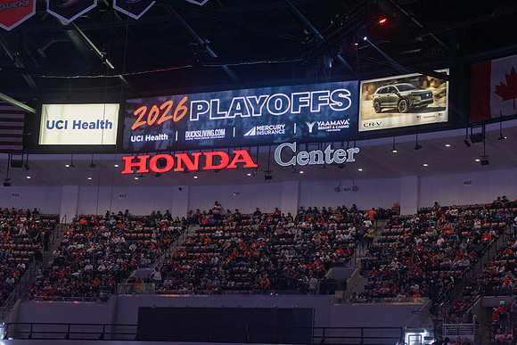 051026_ANAHEIM_DUCKS_302