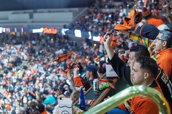 051026_ANAHEIM_DUCKS_326