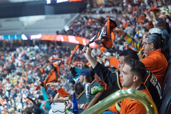 051026_ANAHEIM_DUCKS_329