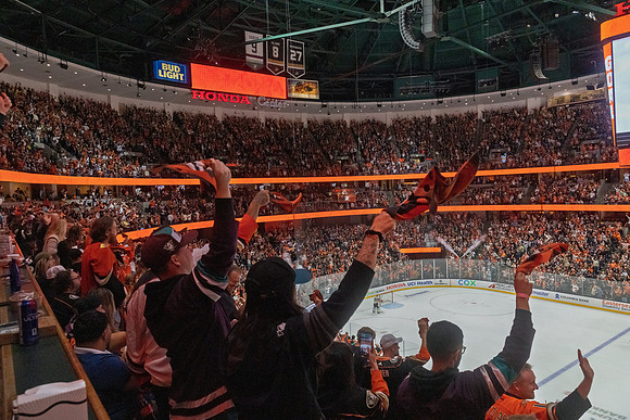 051026_ANAHEIM_DUCKS_623