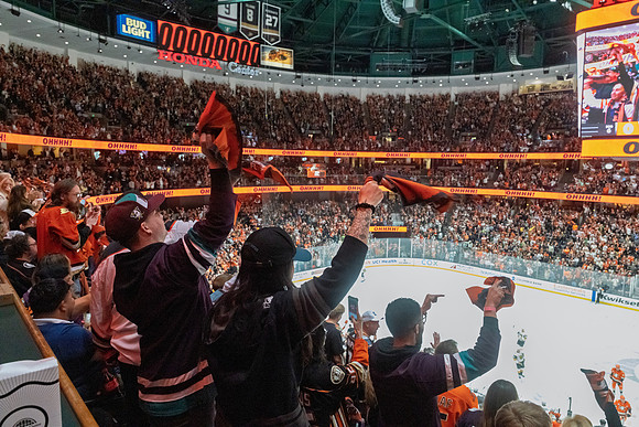 051026_ANAHEIM_DUCKS_631