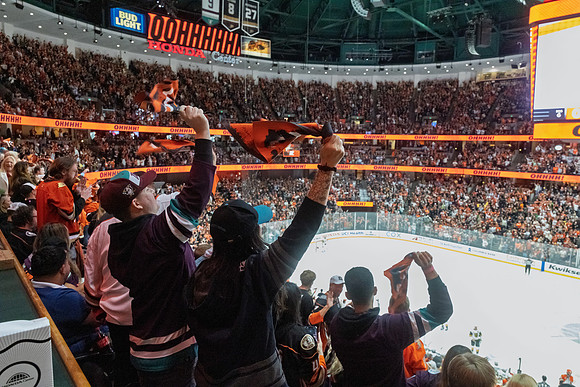 051026_ANAHEIM_DUCKS_637