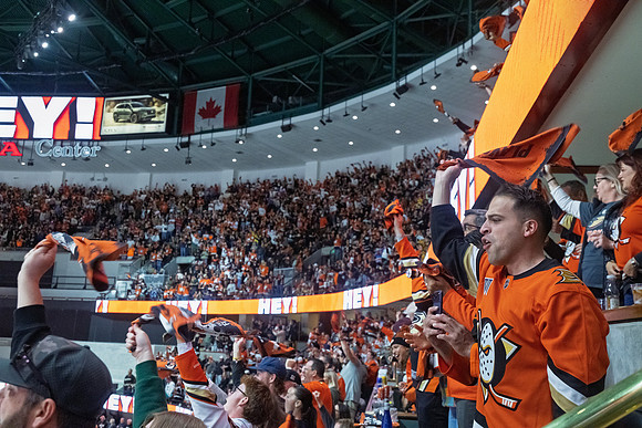 051026_ANAHEIM_DUCKS_646