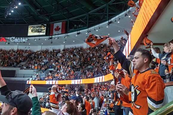 051026_ANAHEIM_DUCKS_647