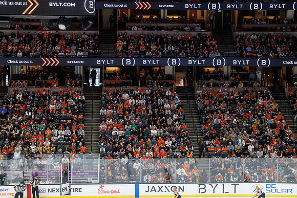051026_ANAHEIM_DUCKS_684