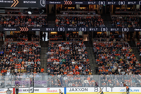 051026_ANAHEIM_DUCKS_685