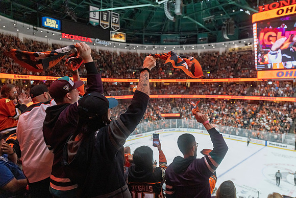 051026_ANAHEIM_DUCKS_742