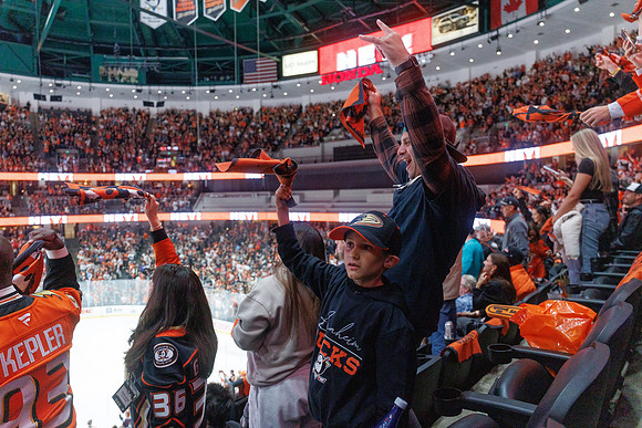 051026_ANAHEIM_DUCKS_746
