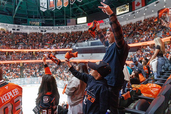 051026_ANAHEIM_DUCKS_748