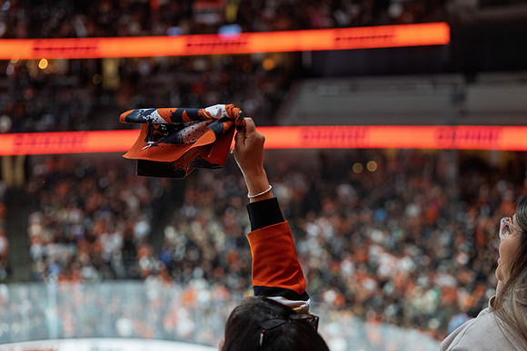 051026_ANAHEIM_DUCKS_749